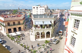 Cubanacan Hotel Santa María (호텔 산타마리아)